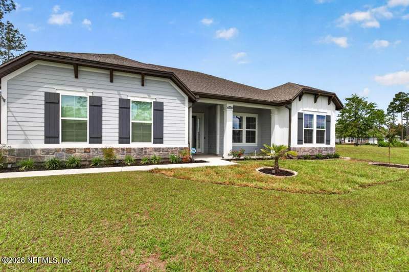 4 bedroom Single Family Residence at 36004 Pitch Lane, Southern Pines, Hilliard — photo 4