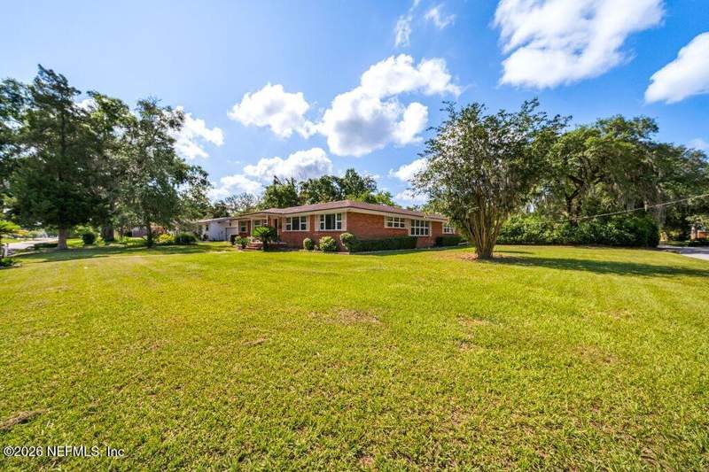 4 bedroom Single Family Residence at 5404 Floral Avenue, Clifton Bluff, Jacksonville — photo 3