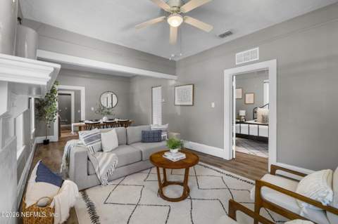 698 Bridal Avenue, Jacksonville FL - photo 11 of 38