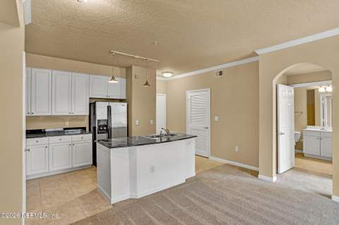 8539 Gate Parkway #9330, Jacksonville FL - photo 8 of 23