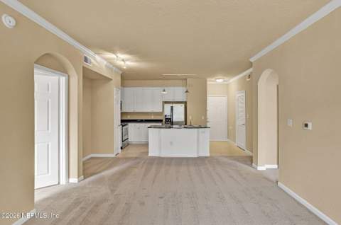 8539 Gate Parkway #9330, Jacksonville FL - photo 15 of 23
