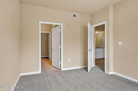 8539 Gate Parkway #9330, Jacksonville FL - photo 21 of 23