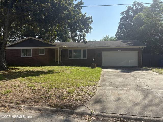 1311 GRANDVIEW Drive