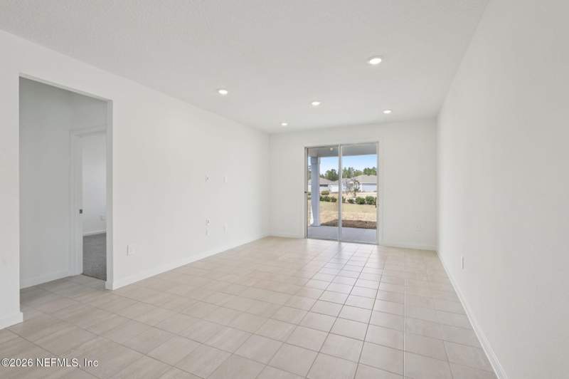 3 bedroom Single Family Residence at 7361 Everett Forest Drive, Cypress Meadows, Jacksonville — photo 5