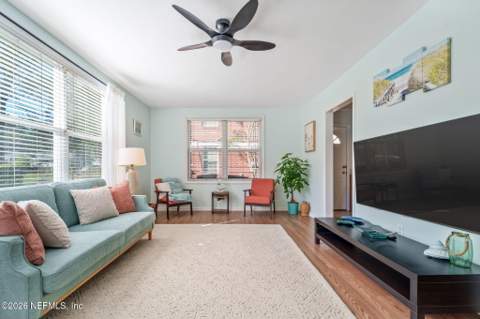 1263 Wolfe Street, Jacksonville FL - photo 7 of 22