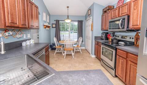 431 Thomas Court, Macclenny FL - photo 24 of 44