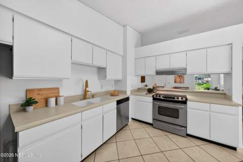 2179 Fairway Villas Lane, Atlantic Beach FL - photo 14 of 46