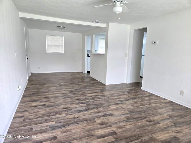 3 bedroom Single Family Residence at 7056 Sonora Drive, Oak Hill, Jacksonville — photo 5