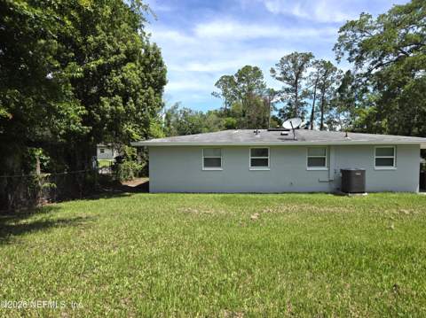 7056 Sonora Drive, Jacksonville FL - photo 20 of 22