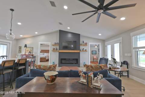 6204 Blue Marlin Drive, Keystone Heights FL - photo 9 of 59