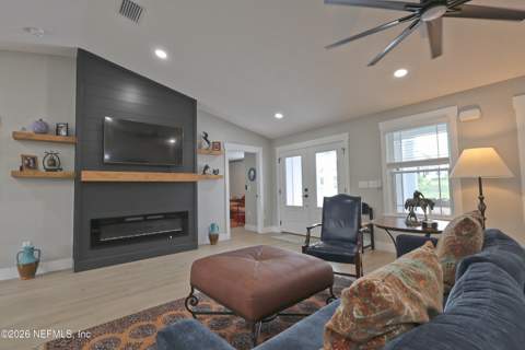 6204 Blue Marlin Drive, Keystone Heights FL - photo 8 of 59