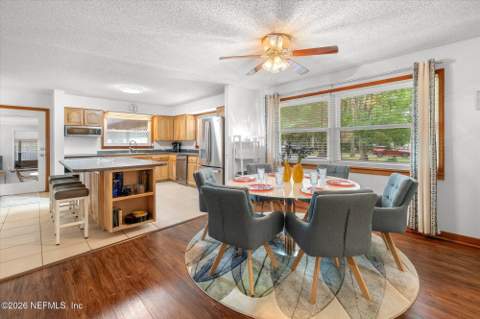 500 Walnut Street, Welaka FL - photo 8 of 51