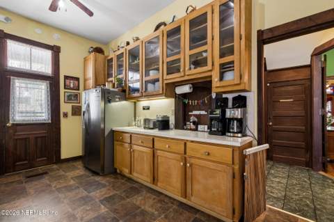 603 Emmett Street, Palatka FL - photo 8 of 26