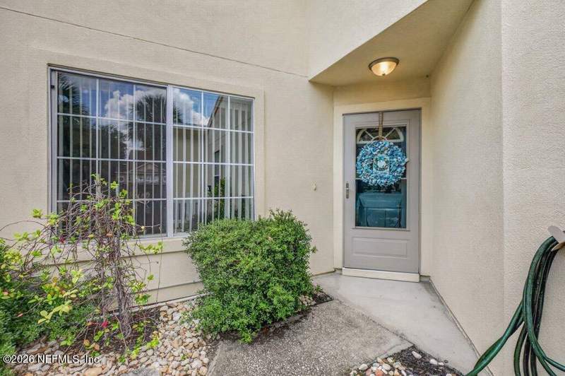 3 bedroom Townhouse at 74 Fox Valley Drive, Fox Valley, Orange Park — photo 5