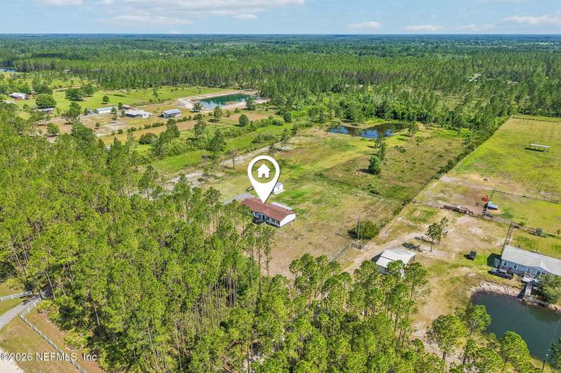 4 bedroom Manufactured Home at 12027 Palmetto Place, Cedar Creek, Sanderson — photo 3