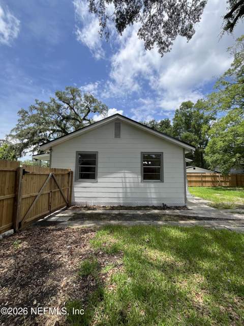 4051 Myra Street, Jacksonville FL - photo 21 of 23