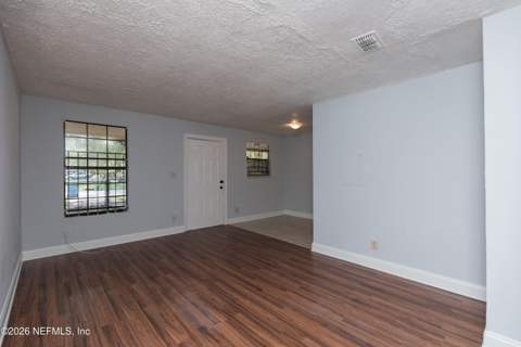 4417 Ken Knight Drive, Jacksonville FL - photo 10 of 25