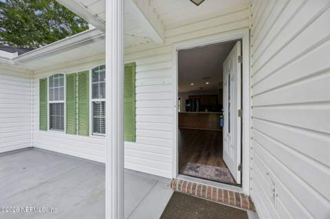 533 E Ohio Avenue, Macclenny FL - photo 6 of 30