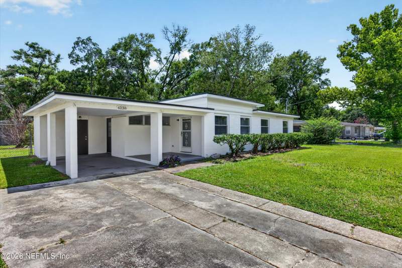 3 bedroom Single Family Residence at 6238 Randia Drive, Oak Hill, Jacksonville — photo 4