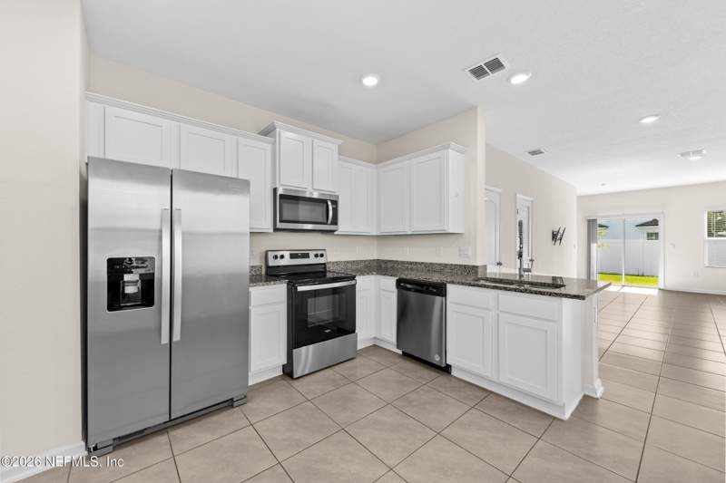 3 bedroom Townhouse at 47 Summer Daze Drive, Bridgewater, St. Augustine — photo 2