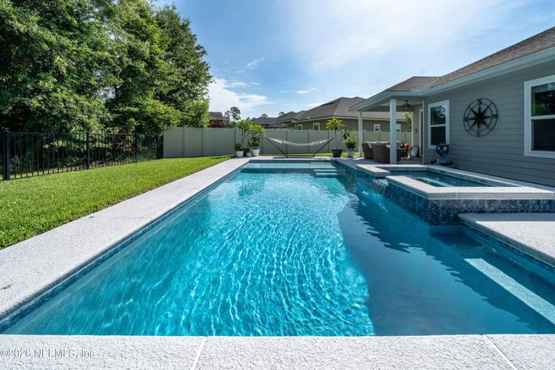 3 bedroom Single Family Residence at 1717 Austin Lake Way, Linda Lakes, Middleburg — photo 2