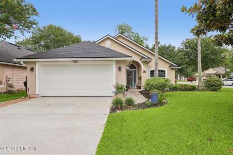 1876 Lake Forest Lane, home for sale in Fleming Island 32003