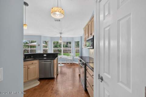 13438 Aquiline Road, Jacksonville FL - photo 16 of 65