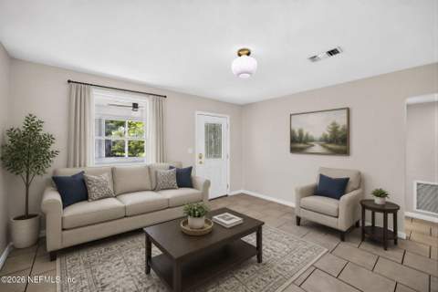 1428 Gay Avenue, Jacksonville FL - photo 6 of 19