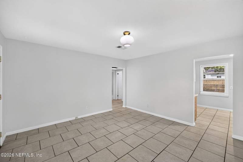 2 bedroom Single Family Residence at 1428 Gay Avenue, Metes & Bounds, Jacksonville — photo 5