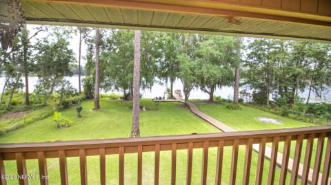 303 Riley Lake Drive, Hawthorne FL - photo 16 of 68