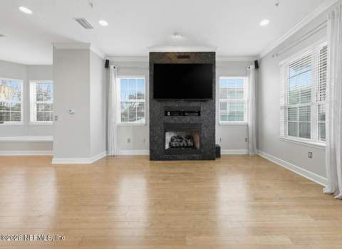 400 14th Avenue #B, Jacksonville Beach FL - photo 6 of 47