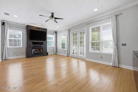 400 14th Avenue #B, Jacksonville Beach FL - photo 7 of 47