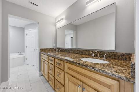 400 14th Avenue #B, Jacksonville Beach FL - photo 18 of 47