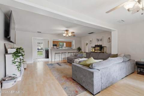 1220 S Lawrence Boulevard, Keystone Heights FL - photo 6 of 34