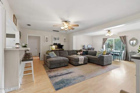 1220 S Lawrence Boulevard, Keystone Heights FL - photo 7 of 34