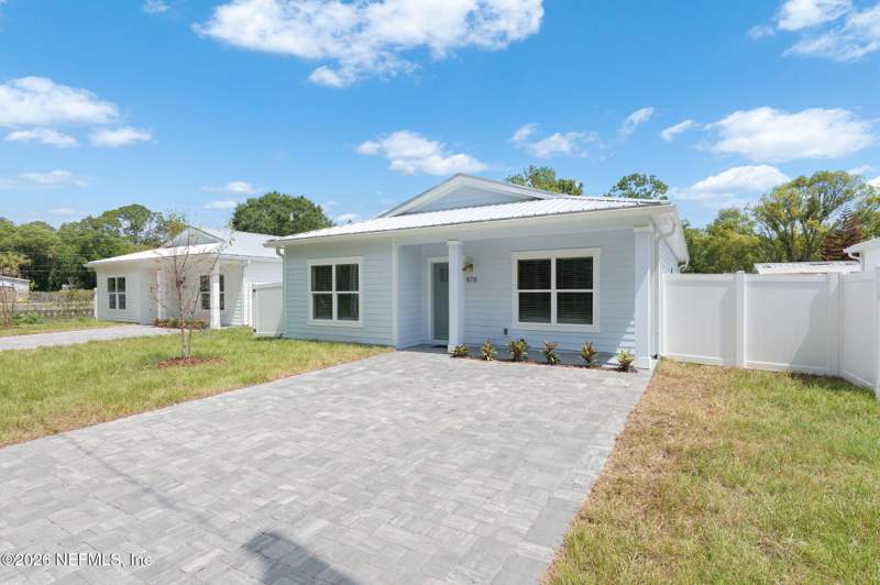 3 bedroom Single Family Residence at 878 W 4th Street, Clark Addition, St. Augustine — photo 2