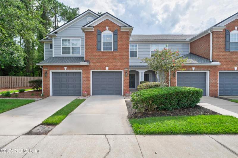 3 bedroom Townhouse at 13255 Stone Pond Drive, Wolf Creek, Jacksonville — photo 3