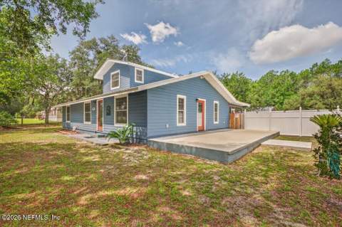 121 Daren Drive, Palatka FL - photo 6 of 43
