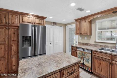 121 Daren Drive, Palatka FL - photo 17 of 43