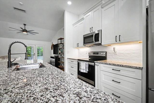 13253 MENDENHALL Place