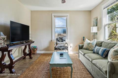 4839 Appleton Avenue, Jacksonville FL - photo 8 of 50