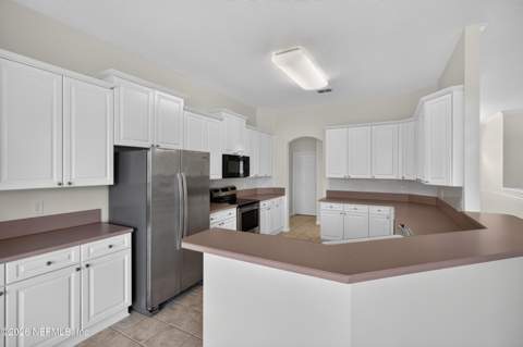 587 Oakmont Drive, Orange Park FL - photo 9 of 32