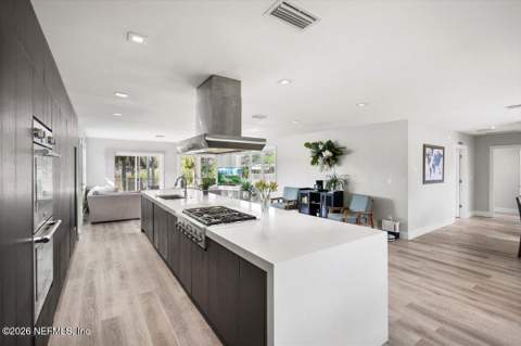 502 Bay Ridge Road, Jacksonville FL - photo 8 of 51