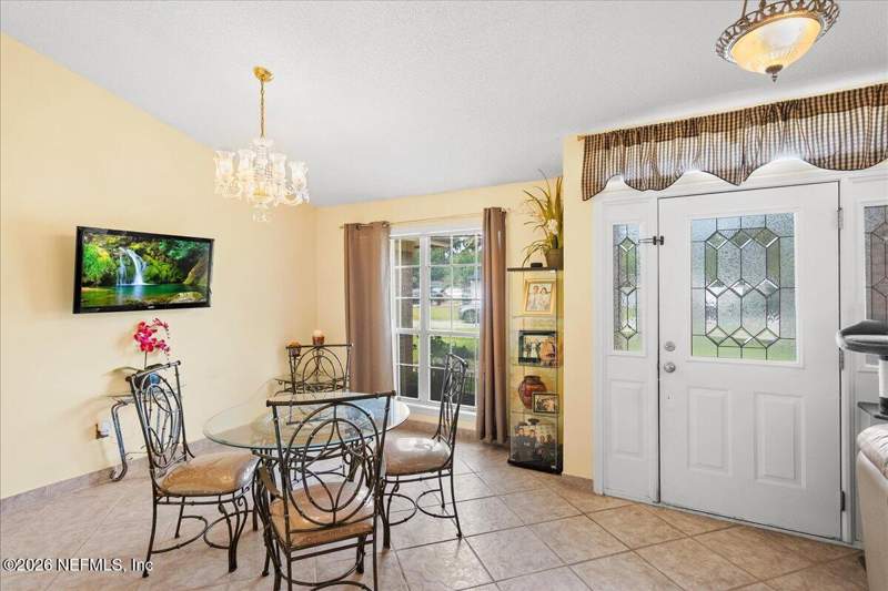 3 bedroom Single Family Residence at 10165 Fawn Lake Court, Deer Cove, Jacksonville — photo 5