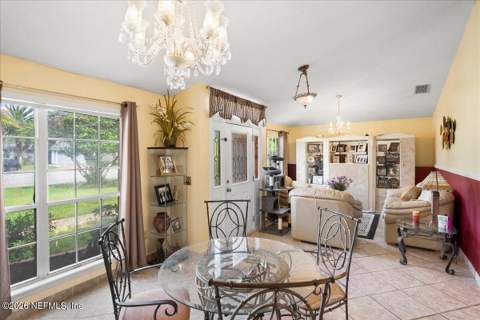 10165 Fawn Lake Court, Jacksonville FL - photo 6 of 34