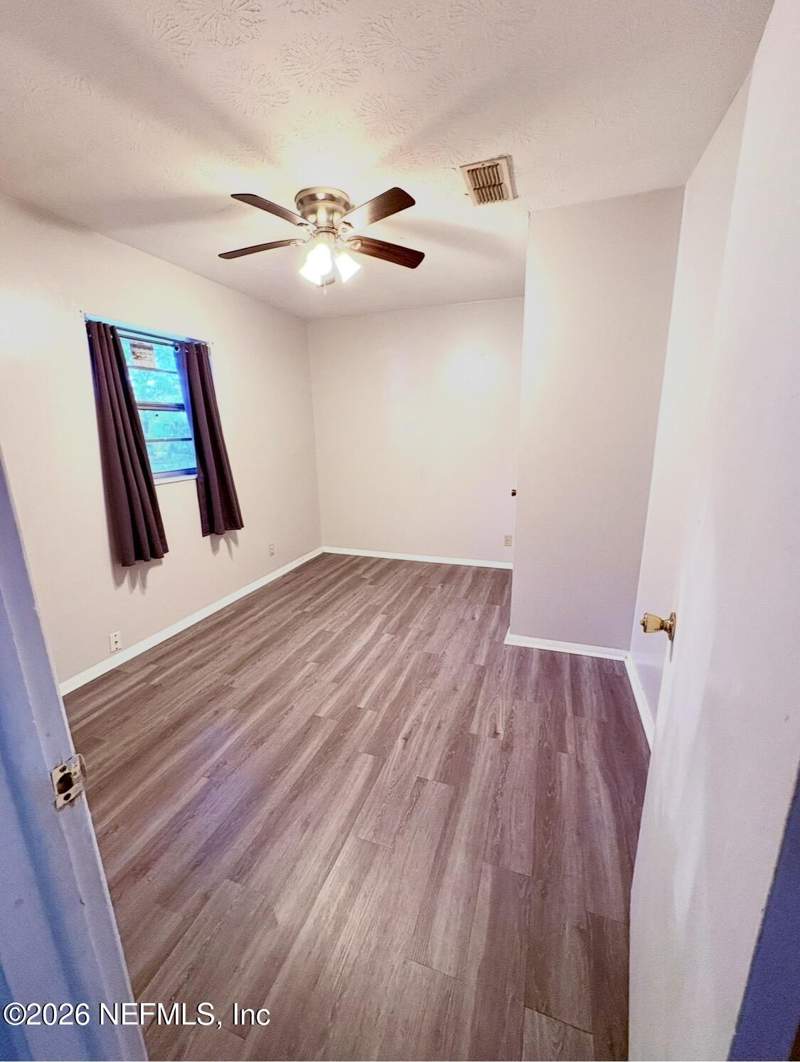 4 bedroom Single Family Residence at 1930 W 6th Street, College Gardens, Jacksonville — photo 4