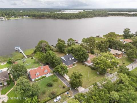 1375 Cedar Bay Road, Jacksonville FL - photo 11 of 90