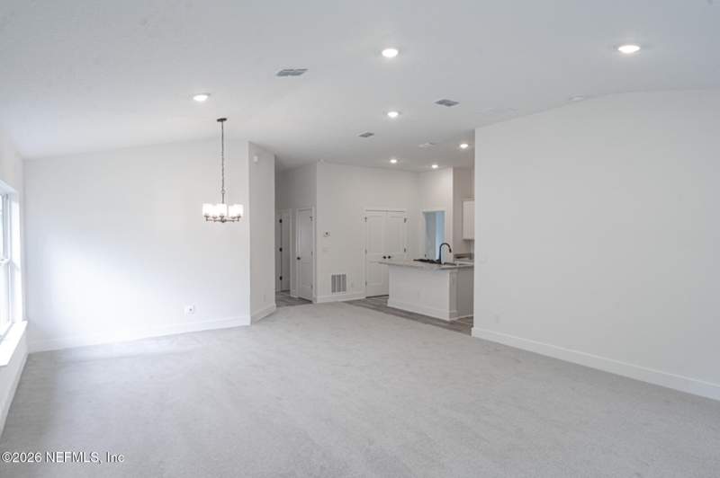 4 bedroom Single Family Residence at 8309 Helmsley Boulevard, Summerglen, Jacksonville — photo 3