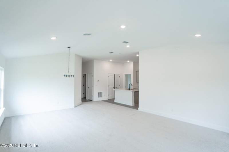 4 bedroom Single Family Residence at 8381 Helmsley Boulevard, Summerglen, Jacksonville — photo 4