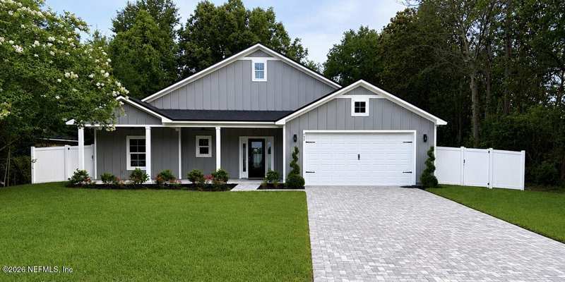 3 bedroom Single Family Residence at 464 E Shuey Avenue, Metes & Bounds, Macclenny — photo 1